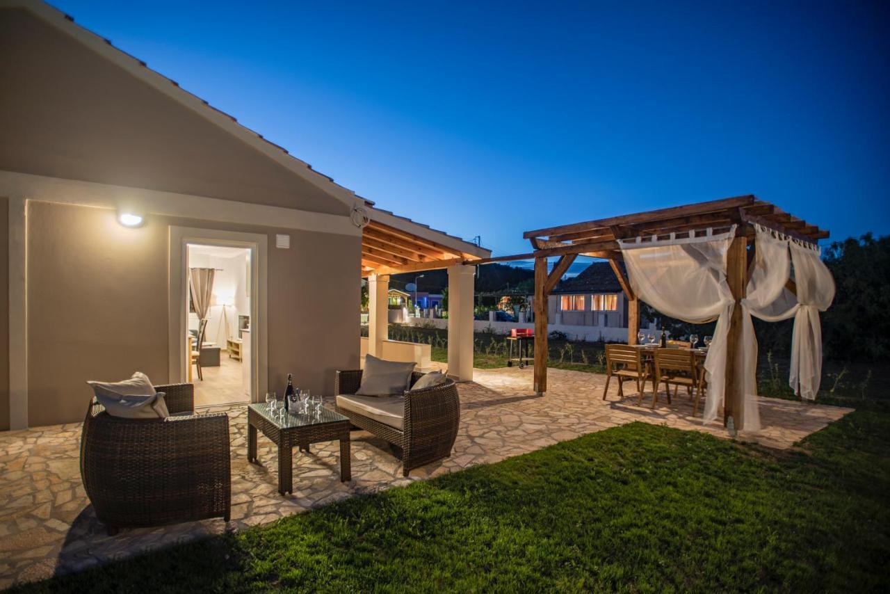 Villa Veneto Luxury Holidays Melíssia Eksteriør bilde