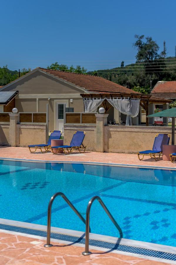 Villa Veneto Luxury Holidays Melíssia Eksteriør bilde