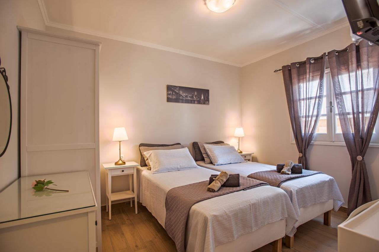 Villa Veneto Luxury Holidays Melíssia Eksteriør bilde